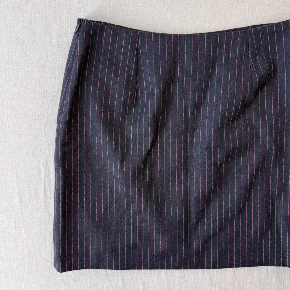Versus Gianni Versace Pinstripe Wool Mini Skirt Womens 28 Black Pink Italy
